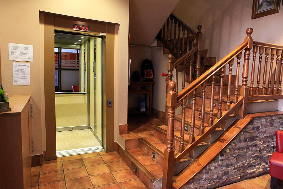 Hostal Antxitonea Elizondo Eksteriør bilde